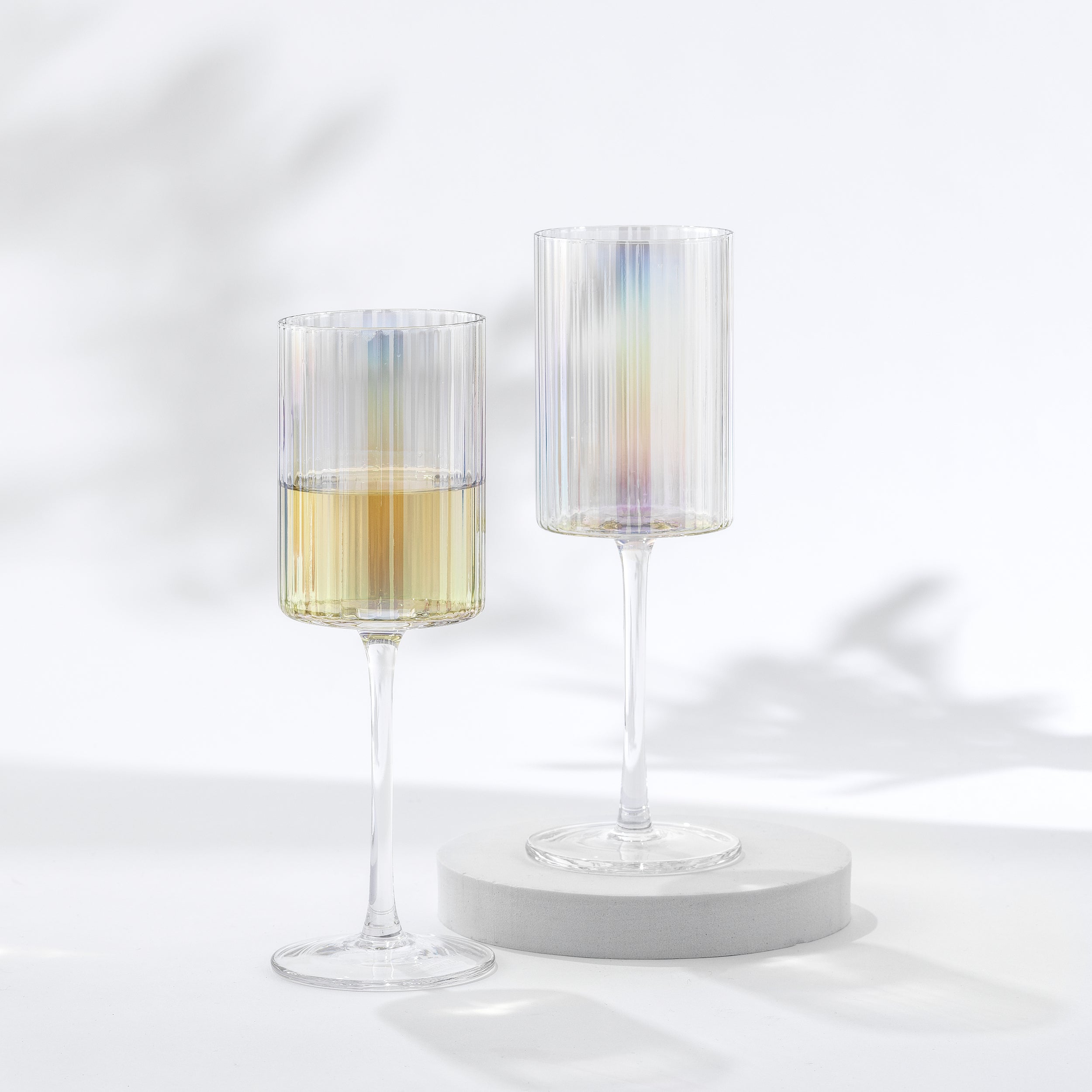 Christian Siriano New York Chroma Iridescent White Wine Glass Set