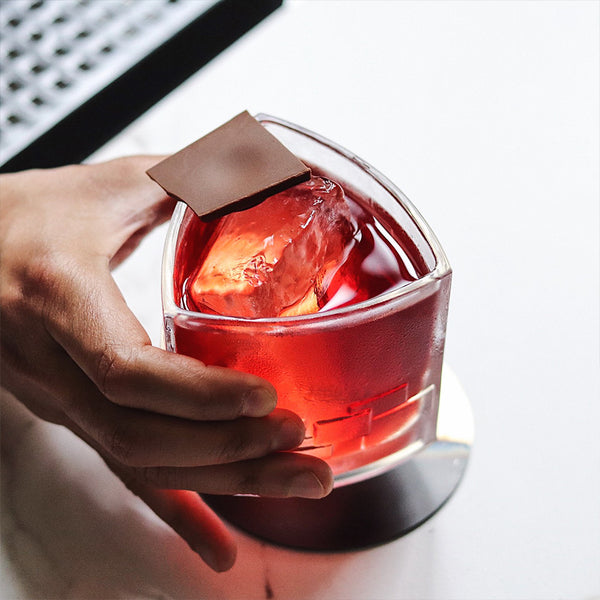 https://joyjolt.com/cdn/shop/articles/Negroni-Vite-De-Cacao_600x600_crop_center.jpg?v=1612300923