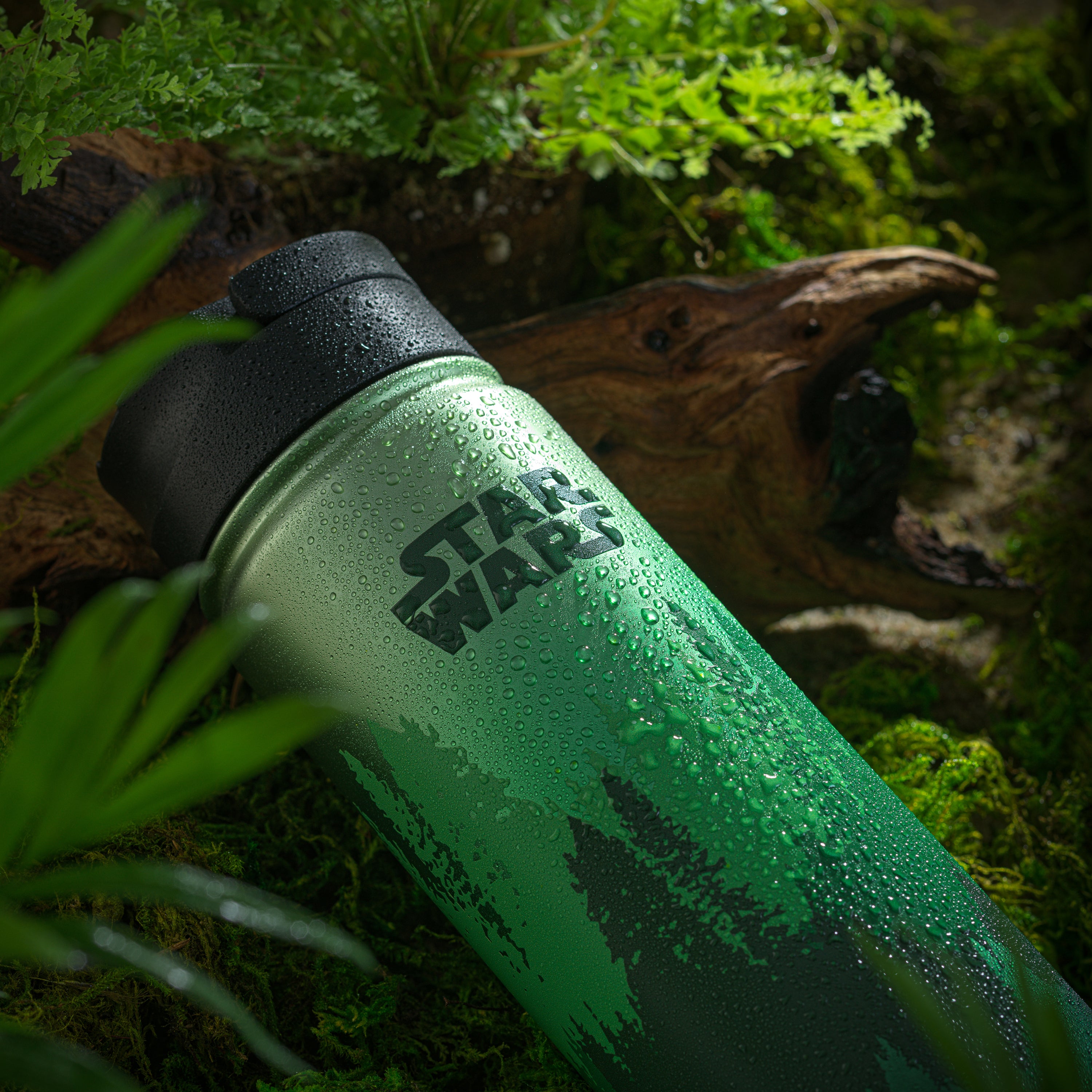 Seven20 Star Wars Endor Water Bottle - 18 Oz Vacuum Insulated Stainless Steel Canteen, Retro Design